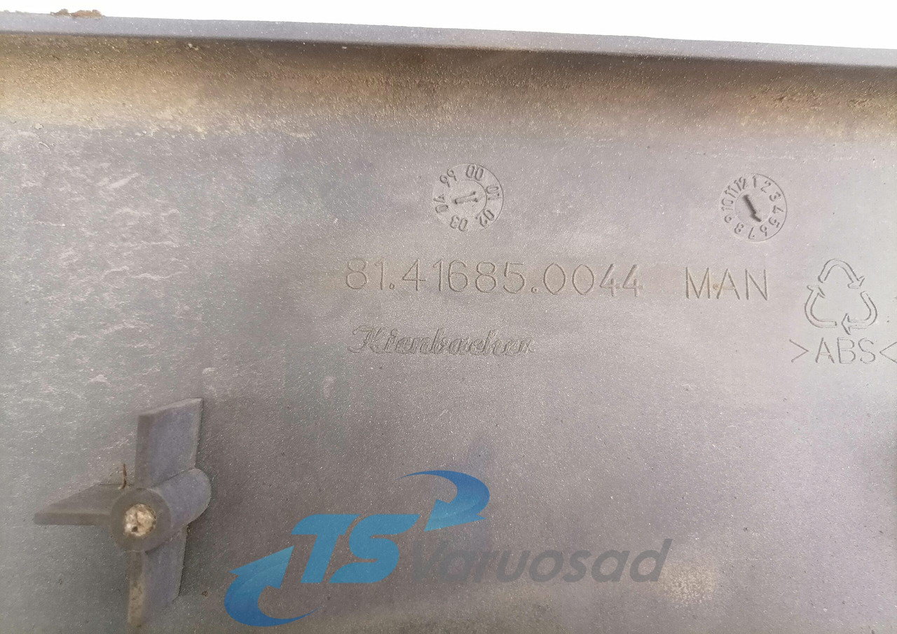 MAN Iluvõre plastik 81416850044 - Решётка радиатора для Грузовиков: фото 3 MAN Iluvõre plastik 81416850044 - Решётка радиатора для Грузовиков: фото 3