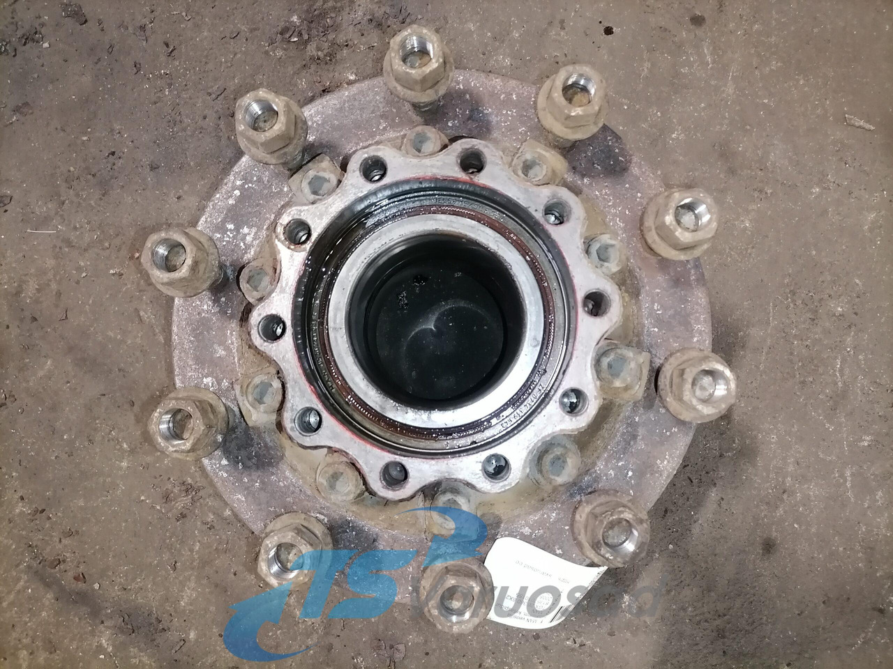 MAN Rear axel hub 81357010155 - Ступица для Грузовиков: фото 3 MAN Rear axel hub 81357010155 - Ступица для Грузовиков: фото 3