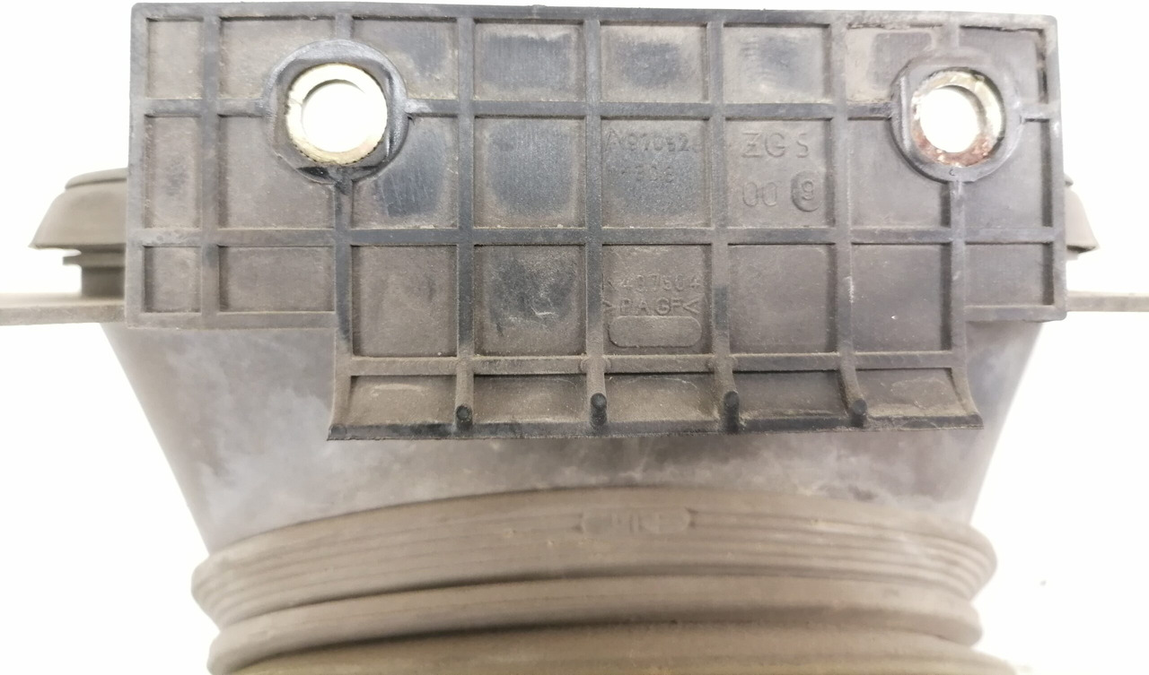 MB Air intake A9705281308 - Система впуска для Грузовиков: фото 4 MB Air intake A9705281308 - Система впуска для Грузовиков: фото 4