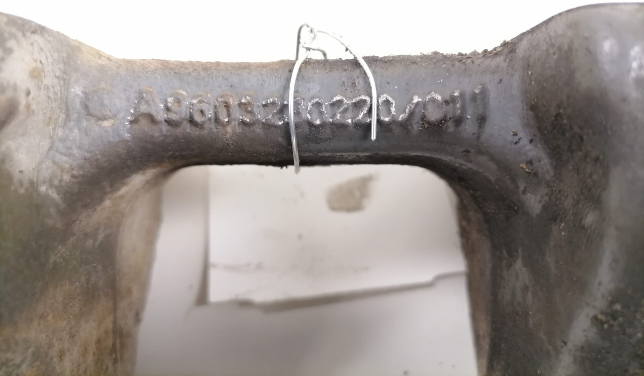 Mercedes-Benz Anti-roll bar bracket A9603230220 - Стабилизатор поперечной устойчивости для Грузовиков: фото 3 Mercedes-Benz Anti-roll bar bracket A9603230220 - Стабилизатор поперечной устойчивости для Грузовиков: фото 3