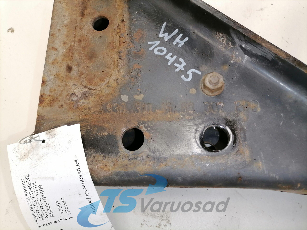 Mercedes-Benz Bummmmper bracket A9303101609 - Бампер для Грузовиков: фото 2 Mercedes-Benz Bummmmper bracket A9303101609 - Бампер для Грузовиков: фото 2