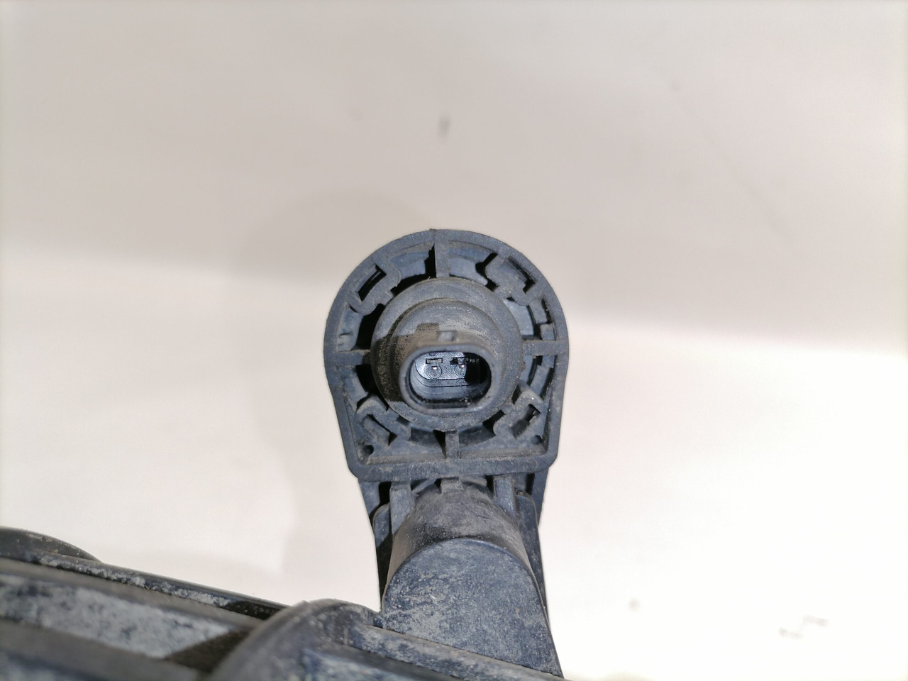 Mercedes-Benz intercooler pipe A4710902137 - Интеркулер для Грузовиков: фото 4 Mercedes-Benz intercooler pipe A4710902137 - Интеркулер для Грузовиков: фото 4