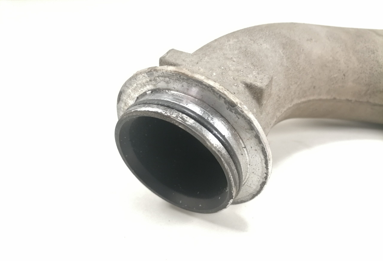 Mercedes-Benz intercooler pipe A4710984907 - Интеркулер для Грузовиков: фото 2 Mercedes-Benz intercooler pipe A4710984907 - Интеркулер для Грузовиков: фото 2