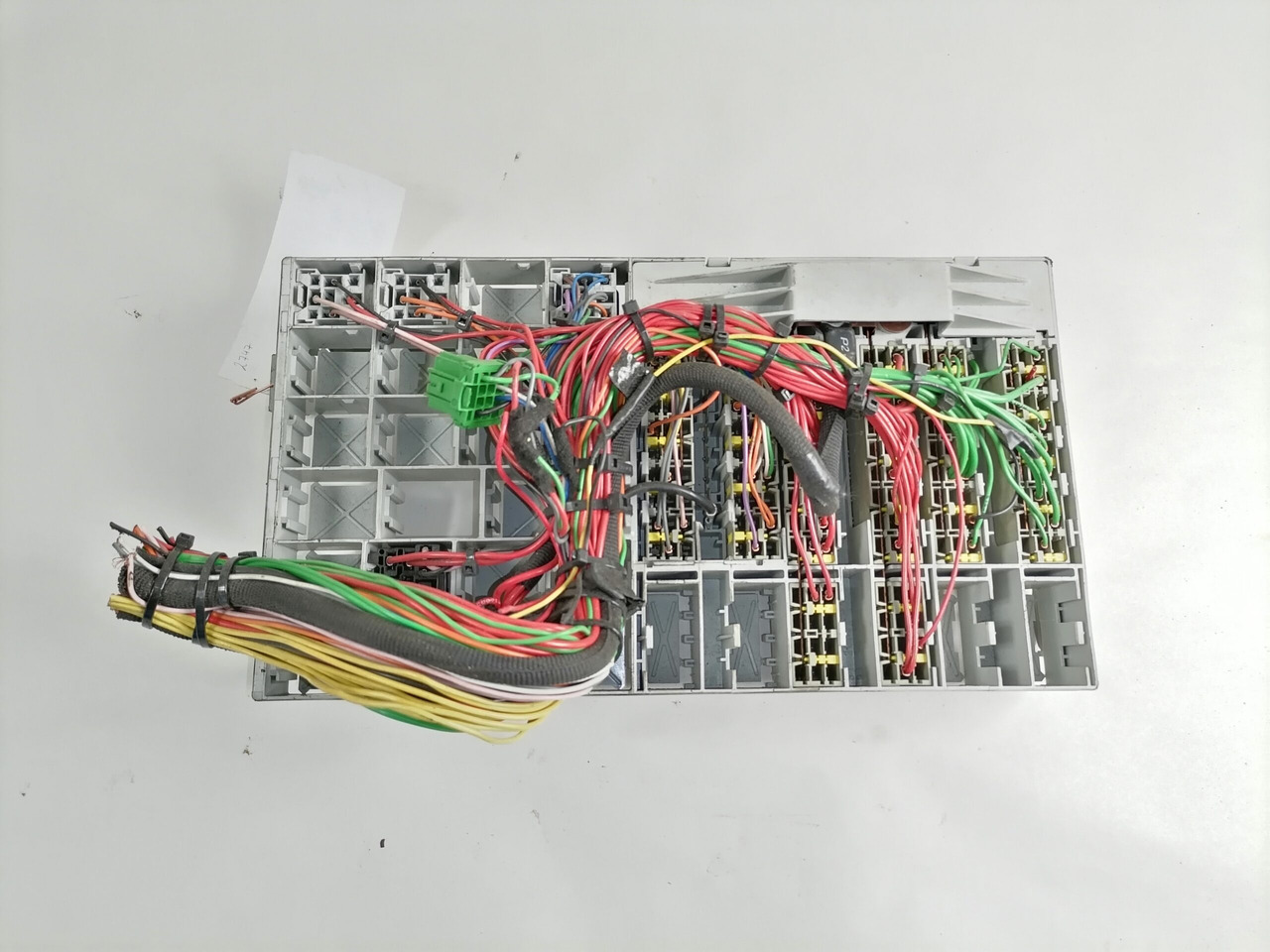 Scania Central electric unit 1911203 - Предохранитель для Грузовиков: фото 4 Scania Central electric unit 1911203 - Предохранитель для Грузовиков: фото 4