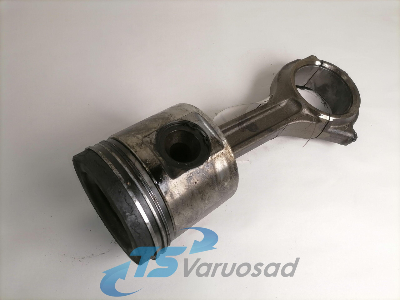 Scania Connecting rod + piston 1798596 - Поршень/ Кольцо/ Втулка для Грузовиков: фото 1 Scania Connecting rod + piston 1798596 - Поршень/ Кольцо/ Втулка для Грузовиков: фото 1