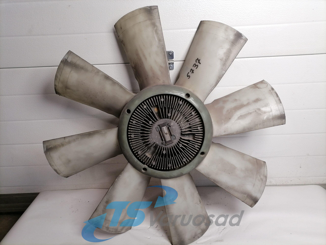 Scania Cooling fan 1392261 - Вентилятор для Грузовиков: фото 1 Scania Cooling fan 1392261 - Вентилятор для Грузовиков: фото 1