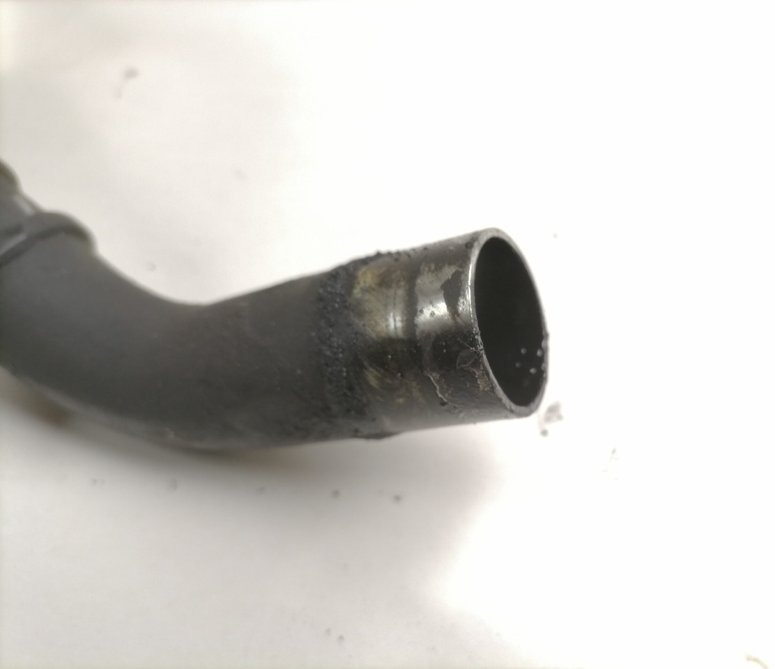 Scania Crankcase Ventilation Pipe 1858989 - Картер для Грузовиков: фото 2 Scania Crankcase Ventilation Pipe 1858989 - Картер для Грузовиков: фото 2