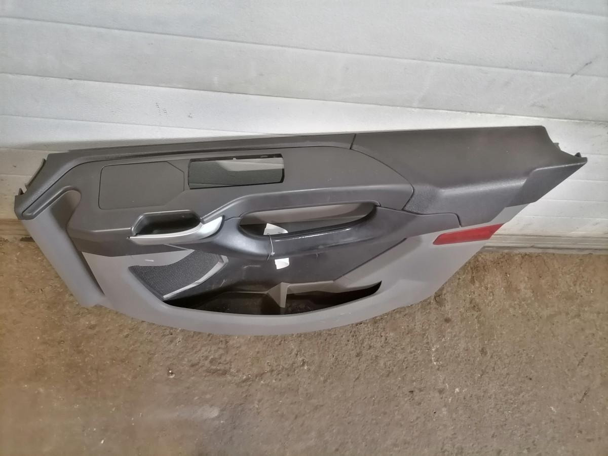 Scania Door trim panel 2935304 - Дверь и запчасти для Грузовиков: фото 3 Scania Door trim panel 2935304 - Дверь и запчасти для Грузовиков: фото 3