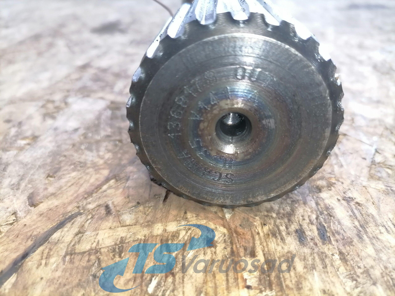 Scania Drive shaft 1368176 - Приводный вал для Грузовиков: фото 4 Scania Drive shaft 1368176 - Приводный вал для Грузовиков: фото 4