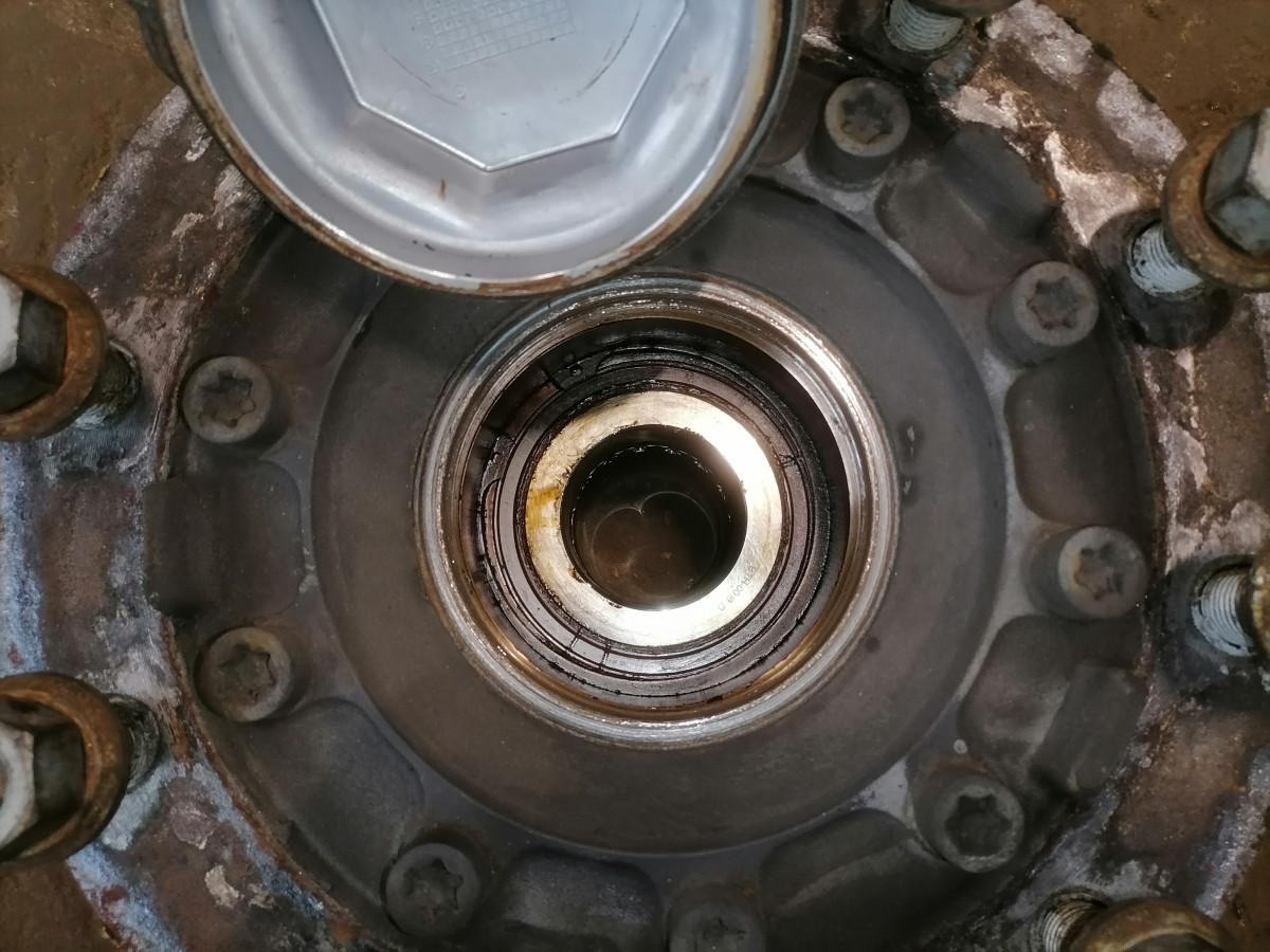 Scania Front hub 2296959 - Ступица для Грузовиков: фото 2 Scania Front hub 2296959 - Ступица для Грузовиков: фото 2