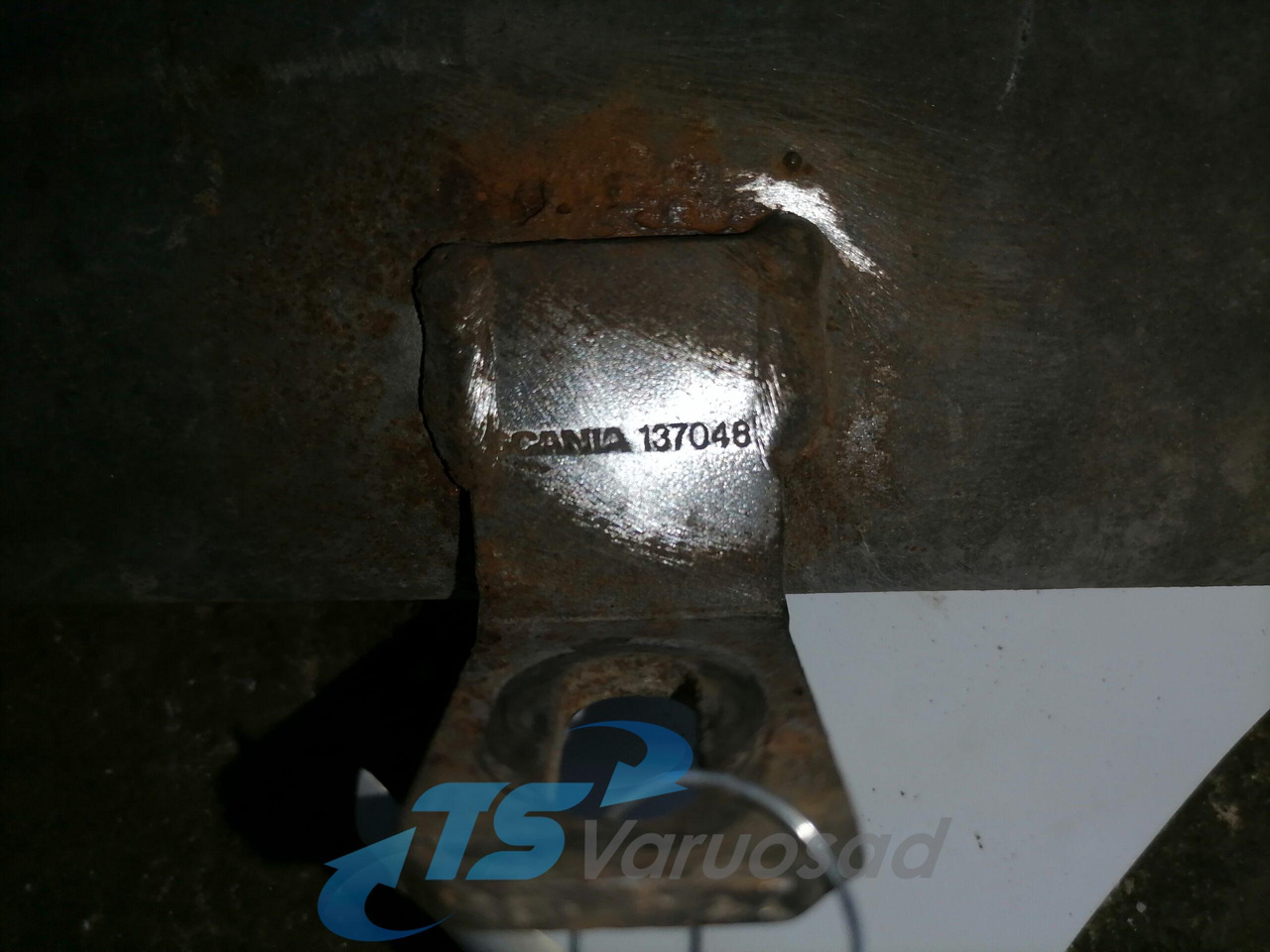 Scania Jahutusvedeliku toru, retarder 1370485 - Система охлаждения для Грузовиков: фото 2 Scania Jahutusvedeliku toru, retarder 1370485 - Система охлаждения для Грузовиков: фото 2