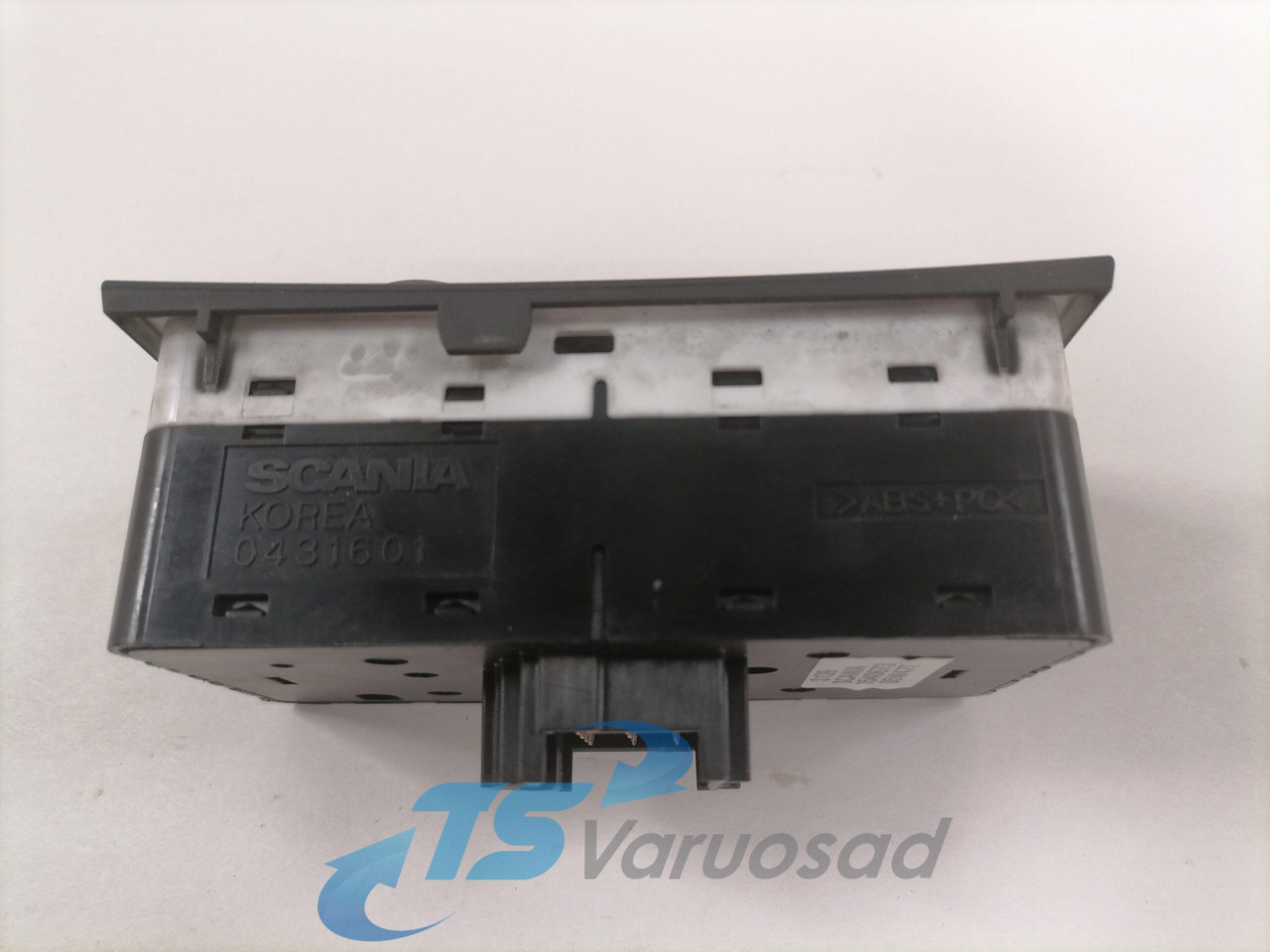 Scania Lüliti, esituled 1540673 - Кабина для Грузовиков: фото 2 Scania Lüliti, esituled 1540673 - Кабина для Грузовиков: фото 2