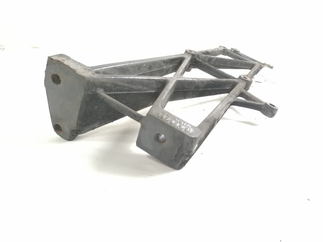 Scania Muffler carrier 1378482 - Глушитель для Грузовиков: фото 3 Scania Muffler carrier 1378482 - Глушитель для Грузовиков: фото 3