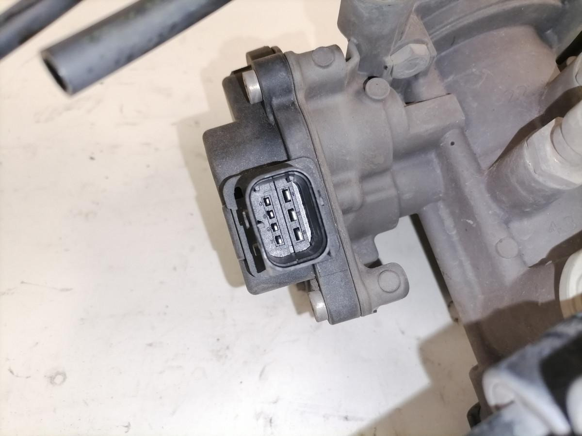 Scania Trailer brake pressure control 2199282 - Тормозной клапан для Грузовиков: фото 4 Scania Trailer brake pressure control 2199282 - Тормозной клапан для Грузовиков: фото 4