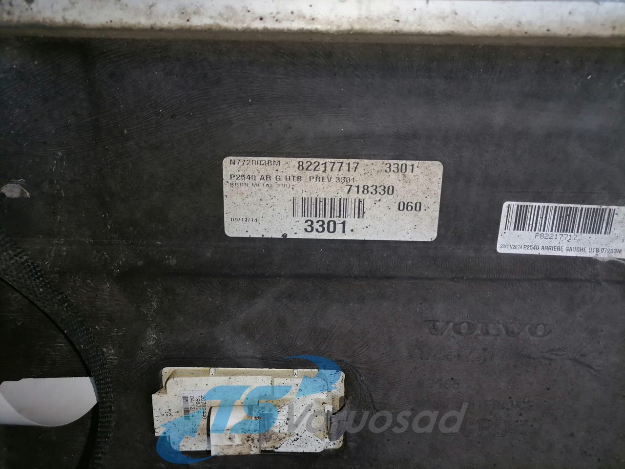 Volvo Air deflector 84046529 - Аэродинамика/ Спойлеры для Грузовиков: фото 5 Volvo Air deflector 84046529 - Аэродинамика/ Спойлеры для Грузовиков: фото 5