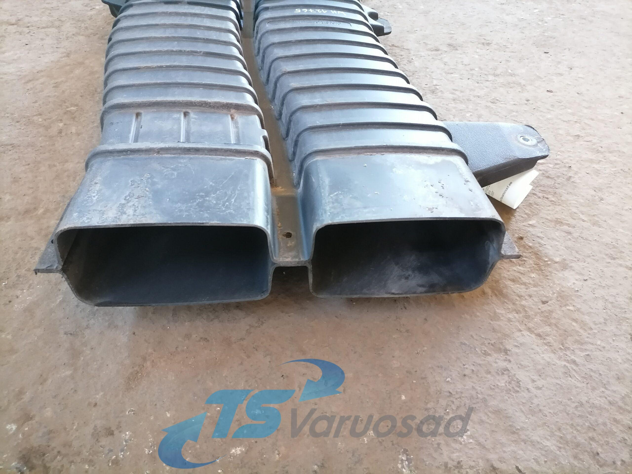 Volvo Air intake 21122123 - Система впуска для Грузовиков: фото 4 Volvo Air intake 21122123 - Система впуска для Грузовиков: фото 4