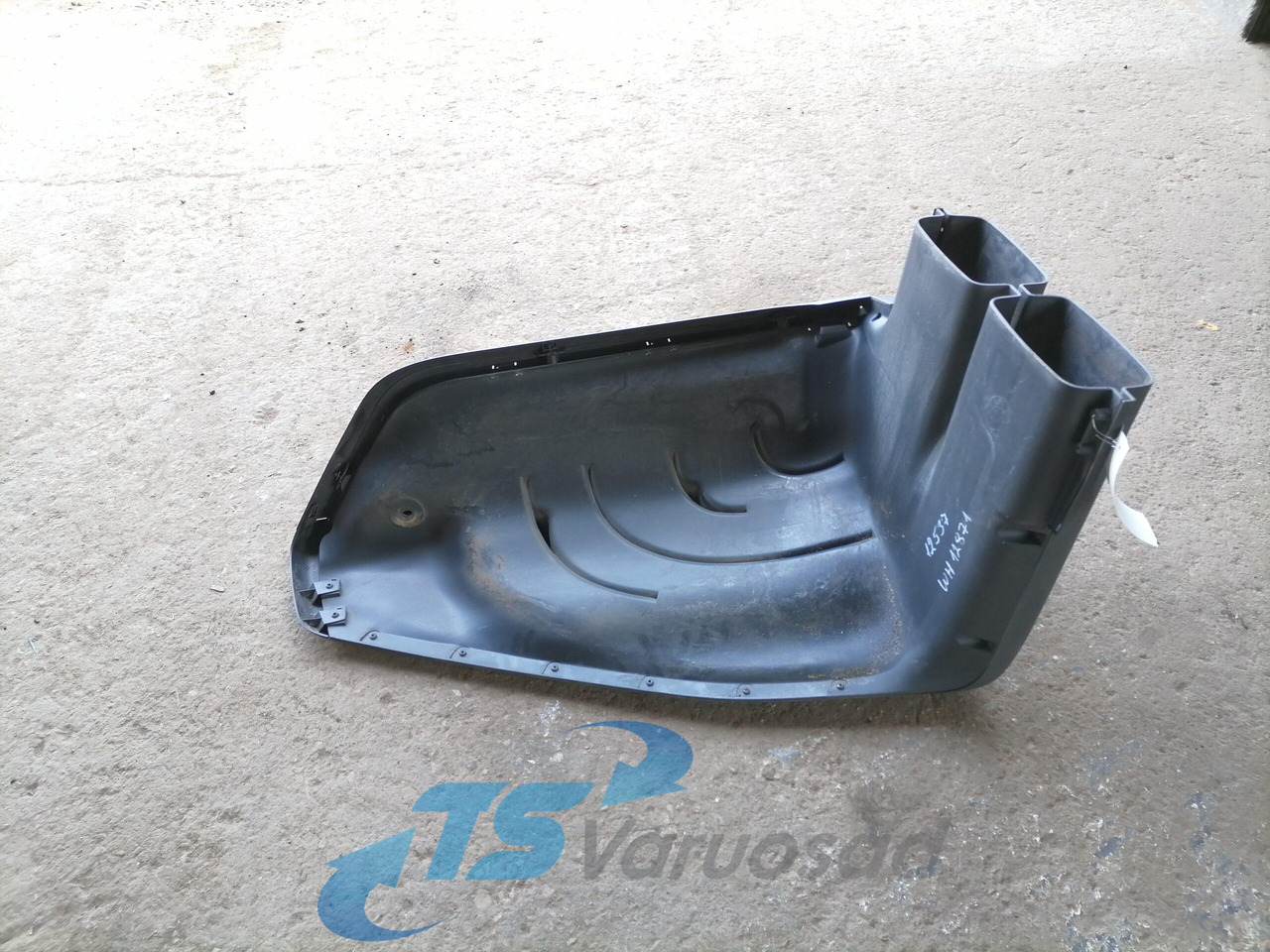 Volvo Air intake 21174442 - Система впуска для Грузовиков: фото 3 Volvo Air intake 21174442 - Система впуска для Грузовиков: фото 3
