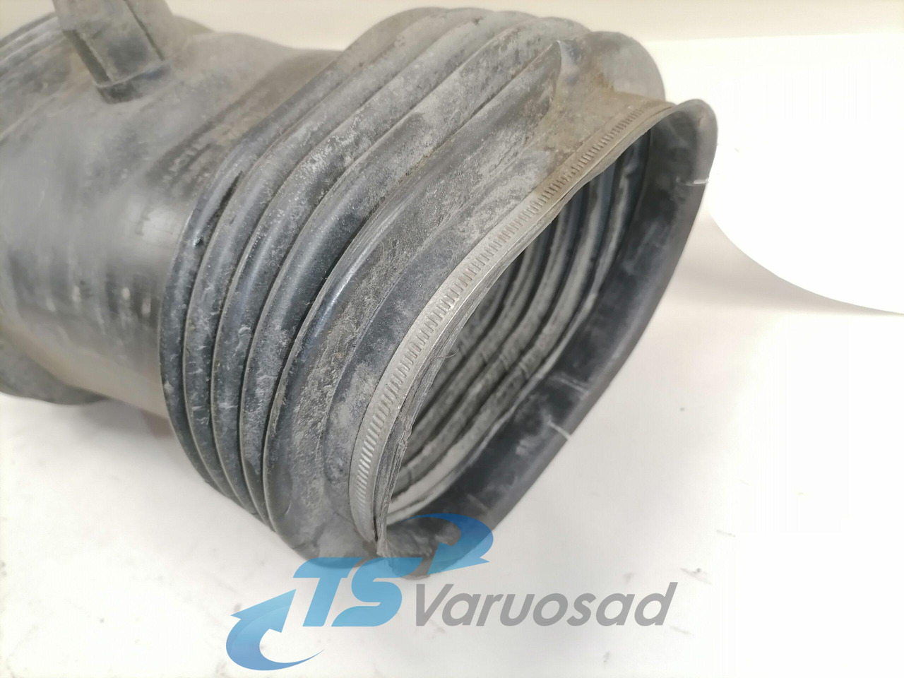 Volvo Air intake 21199194 - Система впуска для Грузовиков: фото 3 Volvo Air intake 21199194 - Система впуска для Грузовиков: фото 3