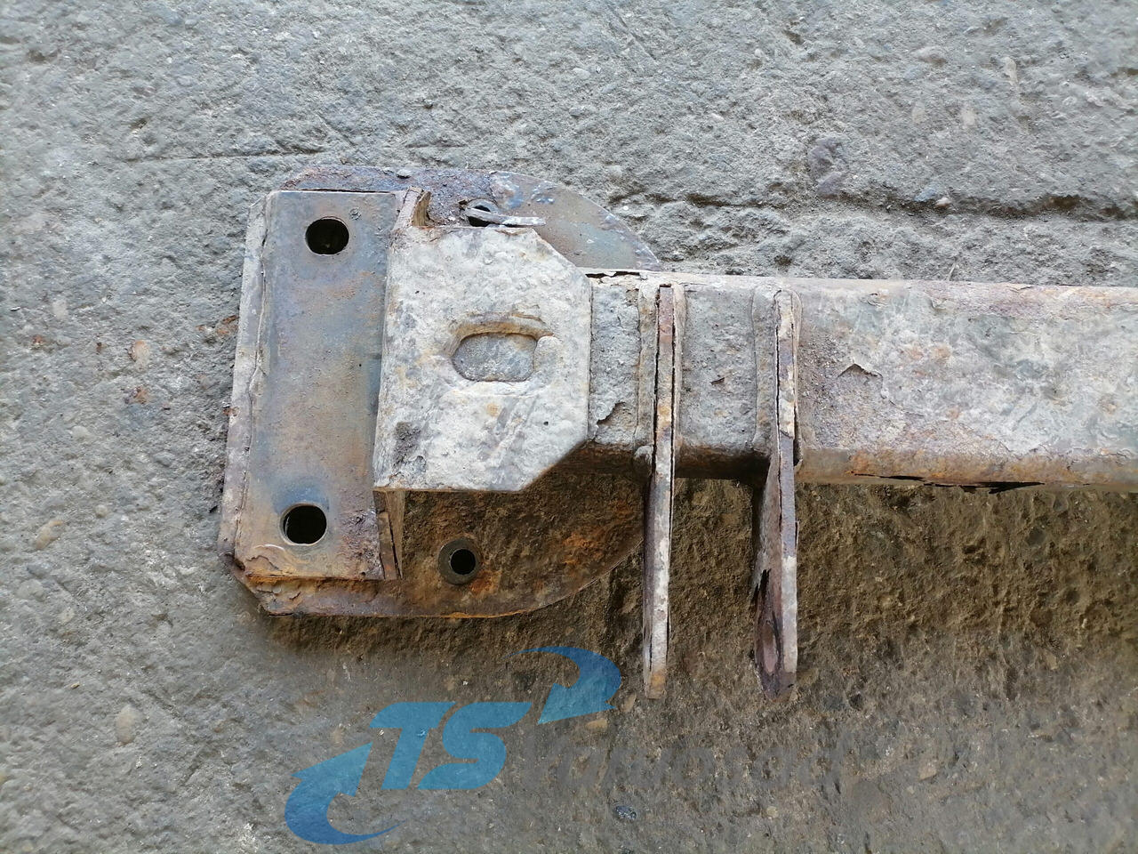 Volvo Air spring bracket 20571692 - Воздушная подвеска для Грузовиков: фото 4 Volvo Air spring bracket 20571692 - Воздушная подвеска для Грузовиков: фото 4