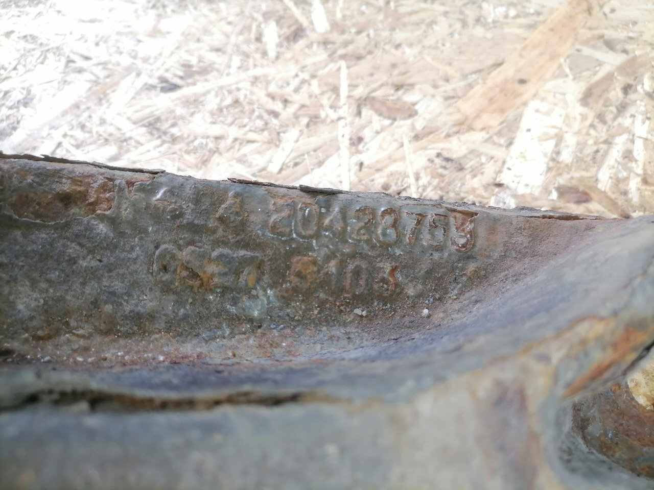 Volvo Air suspension bracket 20428753 - Ось и запчасти для Грузовиков: фото 3 Volvo Air suspension bracket 20428753 - Ось и запчасти для Грузовиков: фото 3