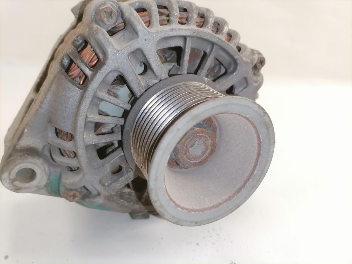 Volvo Alternator 20707050 - Генератор для Грузовиков: фото 4 Volvo Alternator 20707050 - Генератор для Грузовиков: фото 4
