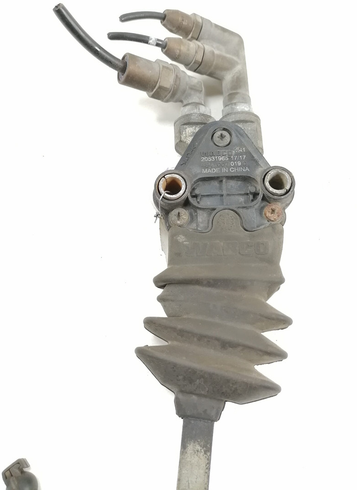 Volvo Cab suspension control valve 20531965 - Подвеска кабины для Грузовиков: фото 3 Volvo Cab suspension control valve 20531965 - Подвеска кабины для Грузовиков: фото 3