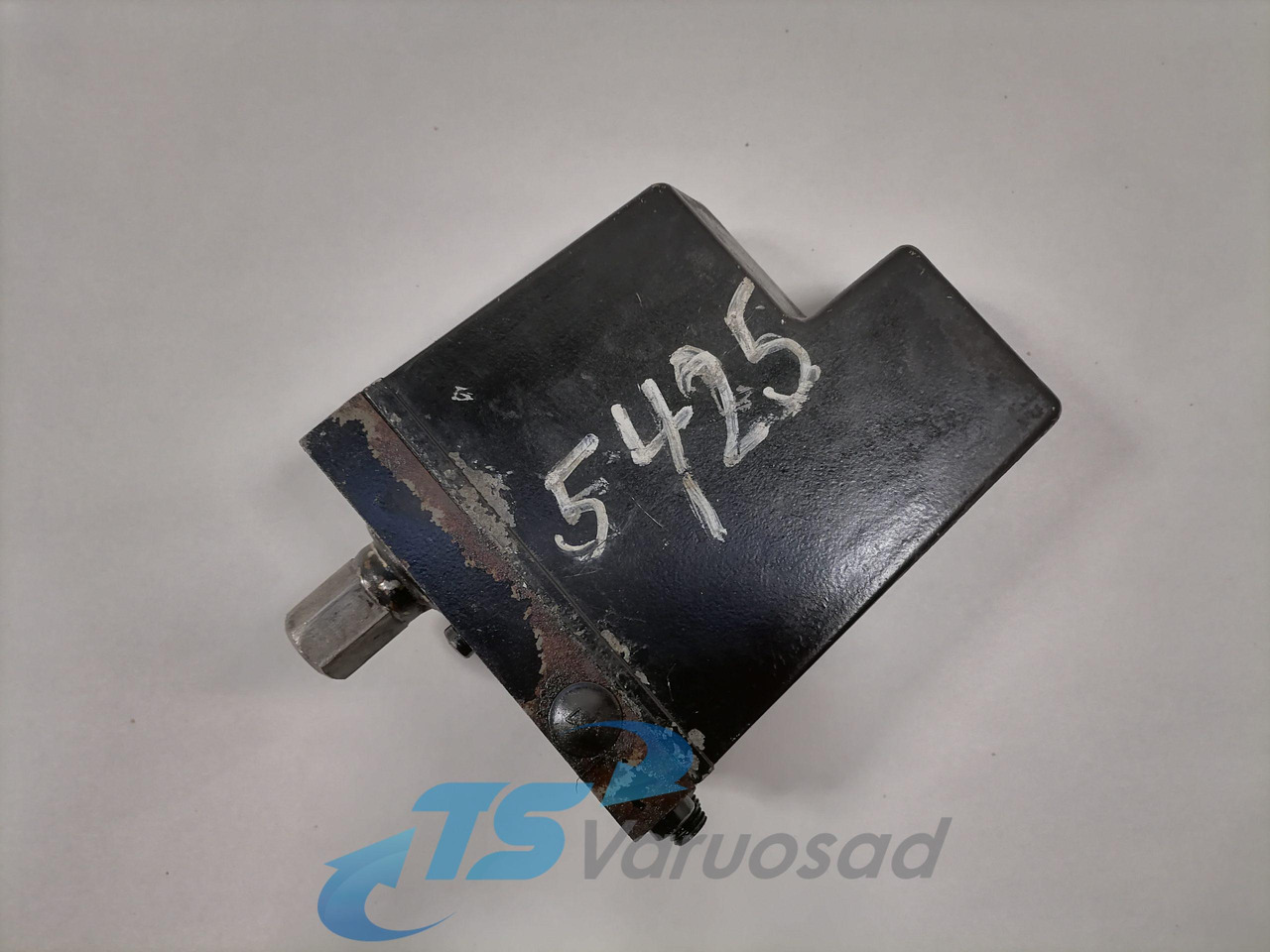 Volvo Cab tilting pump 3198846 - Подвеска кабины для Грузовиков: фото 1 Volvo Cab tilting pump 3198846 - Подвеска кабины для Грузовиков: фото 1