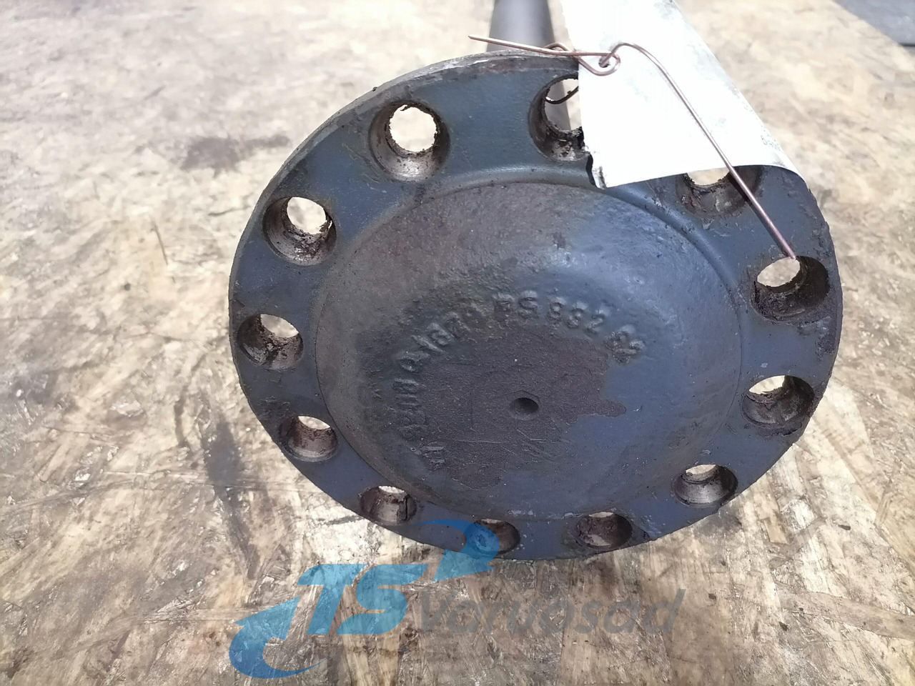 Volvo Drive shaft 1524627 - Приводный вал для Грузовиков: фото 3 Volvo Drive shaft 1524627 - Приводный вал для Грузовиков: фото 3