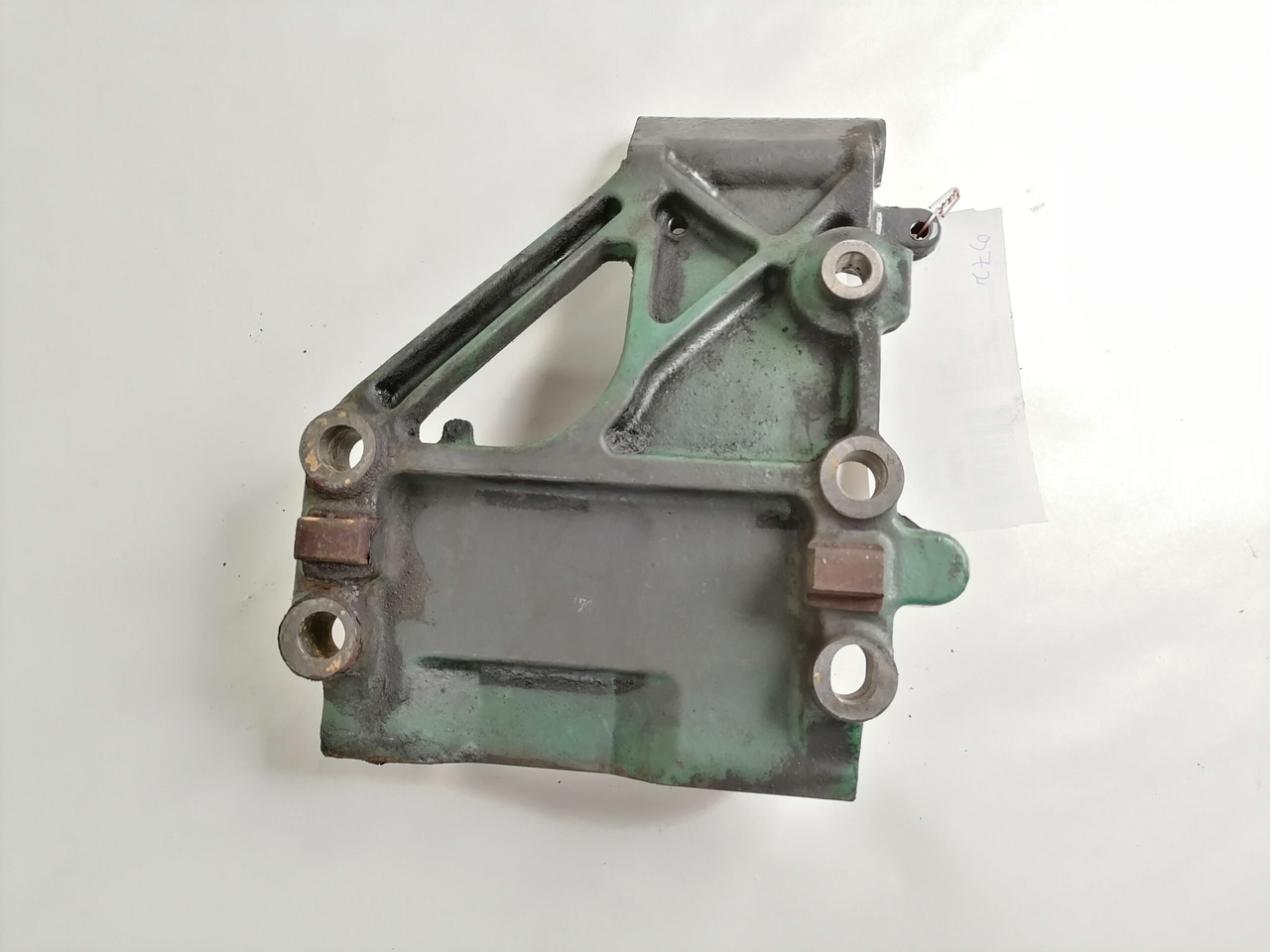 Volvo Generaatori kandur 20922883 - Генератор для Грузовиков: фото 4 Volvo Generaatori kandur 20922883 - Генератор для Грузовиков: фото 4