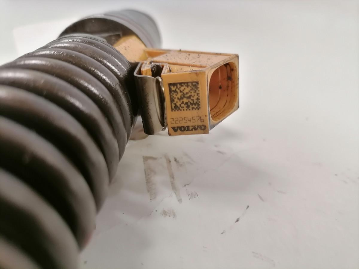 Volvo Injector 22254576 - Топливный насос для Грузовиков: фото 4 Volvo Injector 22254576 - Топливный насос для Грузовиков: фото 4