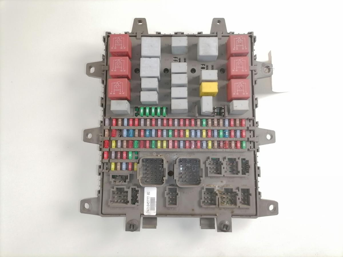 Volvo Kaitsmepaneel 7421045777 - Предохранитель для Грузовиков: фото 3 Volvo Kaitsmepaneel 7421045777 - Предохранитель для Грузовиков: фото 3