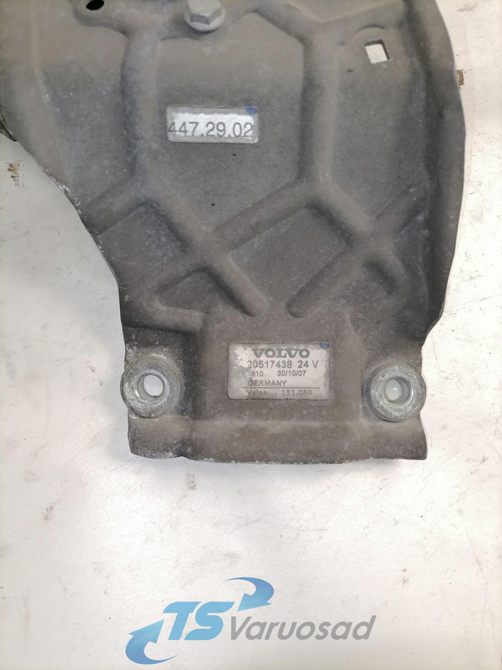 Volvo Klaasipuhasti raam 20517438 - Щетка стеклоочистителя для Грузовиков: фото 5 Volvo Klaasipuhasti raam 20517438 - Щетка стеклоочистителя для Грузовиков: фото 5