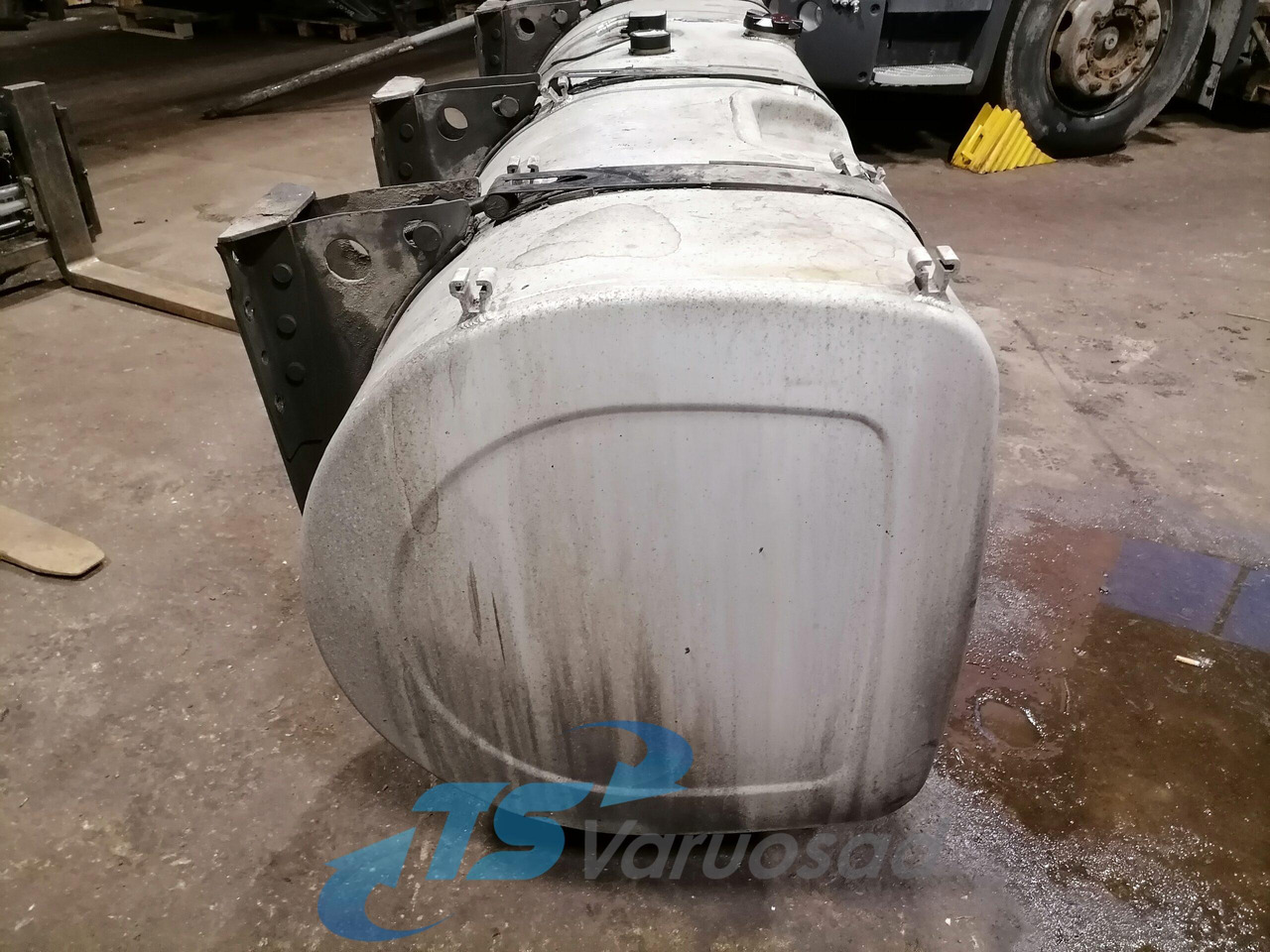 Volvo Kütusepaak 900L 21442022 - Топливный бак для Грузовиков: фото 5 Volvo Kütusepaak 900L 21442022 - Топливный бак для Грузовиков: фото 5