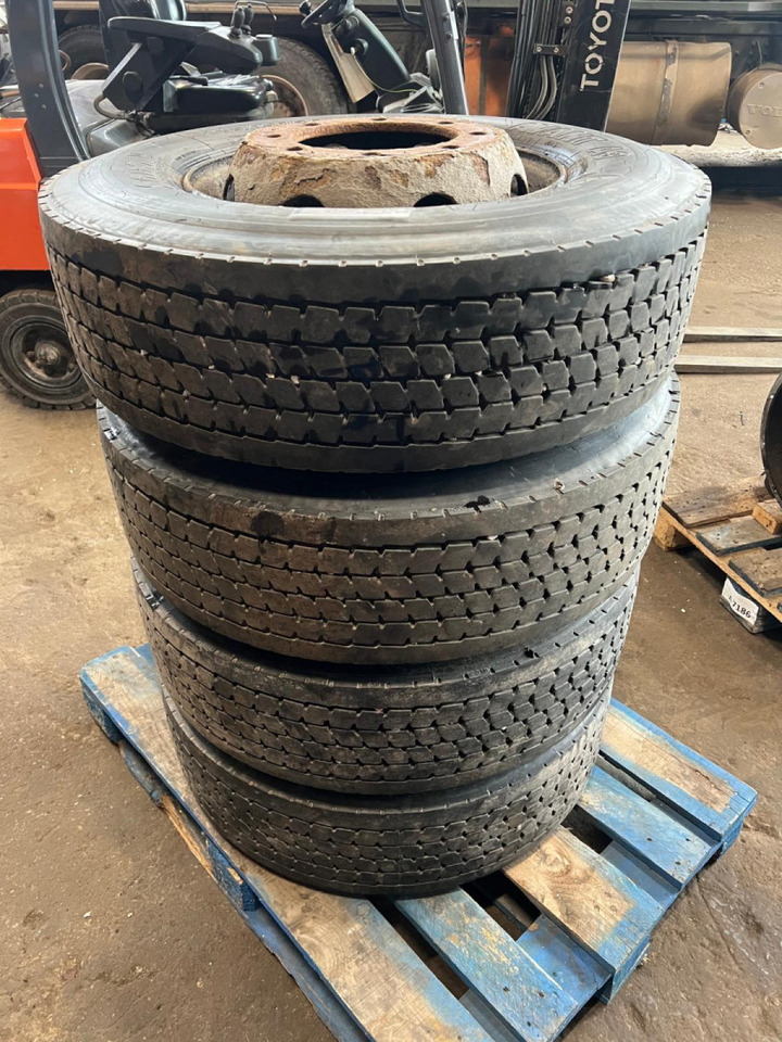Volvo Sava avant A3 285/70R19.5 28570R195 - Шины и диски для Грузовиков: фото 2 Volvo Sava avant A3 285/70R19.5 28570R195 - Шины и диски для Грузовиков: фото 2