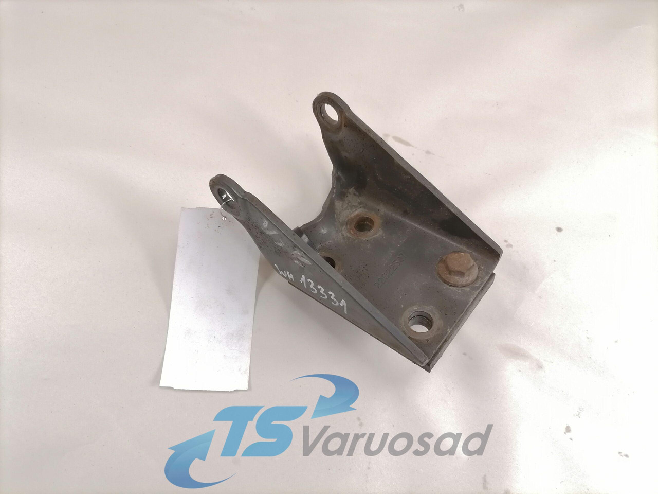 Volvo Shock absorber mounting 22022527 - Подвеска для Грузовиков: фото 1 Volvo Shock absorber mounting 22022527 - Подвеска для Грузовиков: фото 1