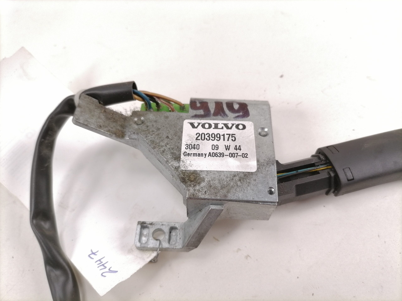 Volvo Switch 20399175 - Электрическая система для Грузовиков: фото 3 Volvo Switch 20399175 - Электрическая система для Грузовиков: фото 3