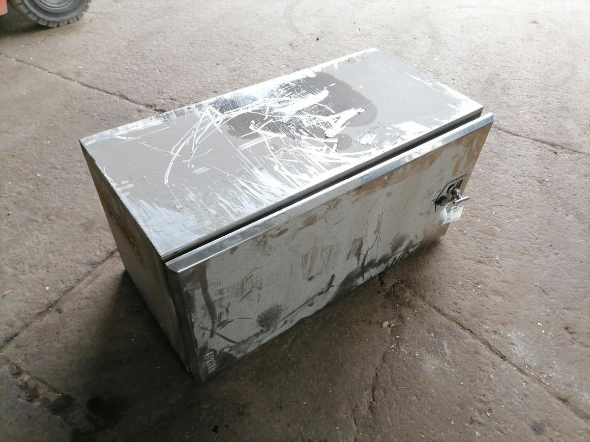 Volvo Tool box - Универсальная запчасть для Грузовиков: фото 2 Volvo Tool box - Универсальная запчасть для Грузовиков: фото 2