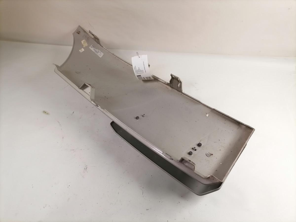 Volvo Volvo kabiini nurgapõsk, parem 20748396 - Решётка радиатора для Грузовиков: фото 3 Volvo Volvo kabiini nurgapõsk, parem 20748396 - Решётка радиатора для Грузовиков: фото 3