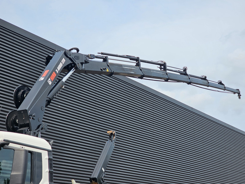 MAN TGS 35.470 8X4 BB / HIAB CRANE + HOOKLIFT - Крюковой мультилифт, Автоманипулятор: фото 2 MAN TGS 35.470 8X4 BB / HIAB CRANE + HOOKLIFT - Крюковой мультилифт, Автоманипулятор: фото 2