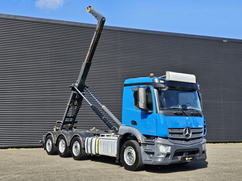 Mercedes-Benz Antos 3546 / 8x2/6 / HOOKLIFT / ABROLLKIPPER - Крюковой мультилифт: фото 2 Mercedes-Benz Antos 3546 / 8x2/6 / HOOKLIFT / ABROLLKIPPER - Крюковой мультилифт: фото 2