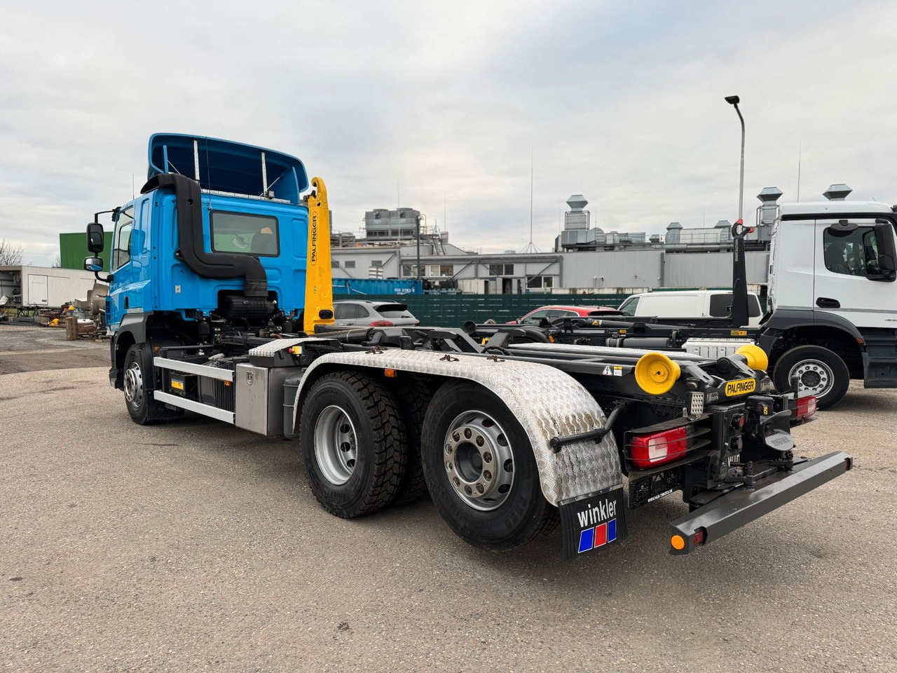DAF CF 480 6X2 Abroller Funk 8 Stück neue Pirelli DAF CF 480 6X2 Abroller Funk 8 Stück neue Pirelli - Крюковой мультилифт: фото 3 DAF CF 480 6X2 Abroller Funk 8 Stück neue Pirelli DAF CF 480 6X2 Abroller Funk 8 Stück neue Pirelli - Крюковой мультилифт: фото 3
