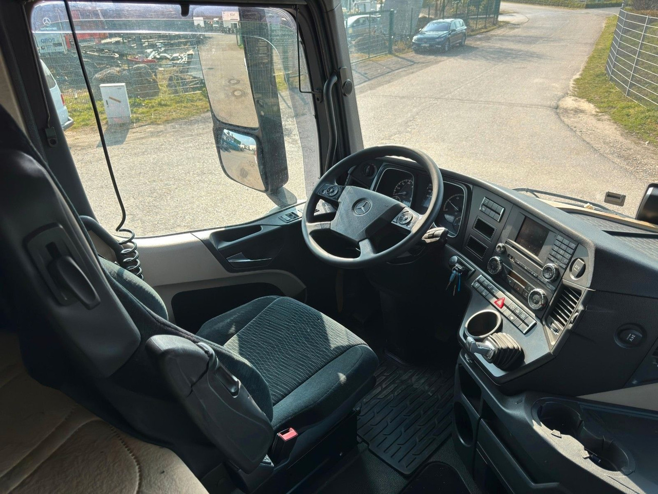 Грузовик-шасси Mercedes-Benz 2558 6x2 Fahrgestell Chassis | Retarder | Klima: фото 9 Грузовик-шасси Mercedes-Benz 2558 6x2 Fahrgestell Chassis | Retarder | Klima: фото 9