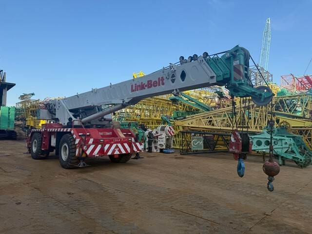 Link-Belt RTC8050-2 - Короткобазный кран: фото 4 Link-Belt RTC8050-2 - Короткобазный кран: фото 4