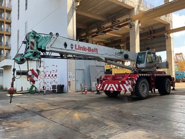 Link-Belt RTC8050-2 - Короткобазный кран: фото 1 Link-Belt RTC8050-2 - Короткобазный кран: фото 1