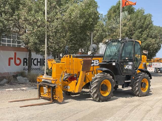 JCB 540-170 - Телескопический погрузчик: фото 1 JCB 540-170 - Телескопический погрузчик: фото 1