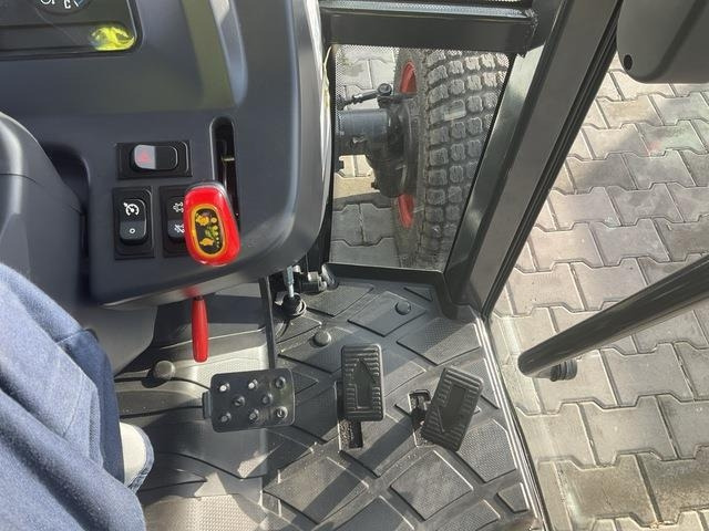 Трактор Bobcat CT2540: фото 22 Трактор Bobcat CT2540: фото 22