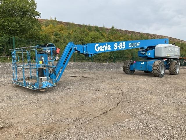 Genie S85 - Телескопический подъемник: фото 1 Genie S85 - Телескопический подъемник: фото 1