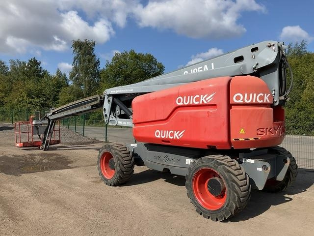 SkyJack SJ85AJ - Коленчатый подъемник: фото 2 SkyJack SJ85AJ - Коленчатый подъемник: фото 2