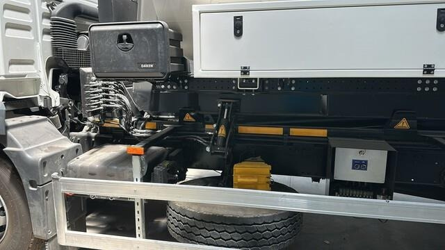 Грузовик-цистерна MAN TGM18.250: фото 7 Грузовик-цистерна MAN TGM18.250: фото 7