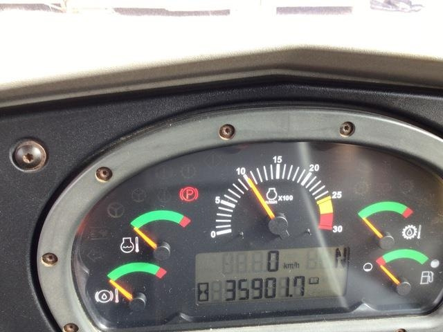 Карьерный самосвал CAT 777F: фото 23